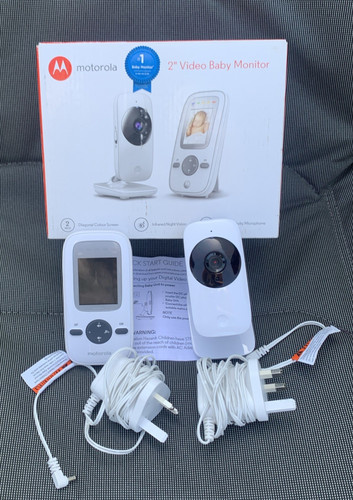 Motorola video baby monitor - 2",